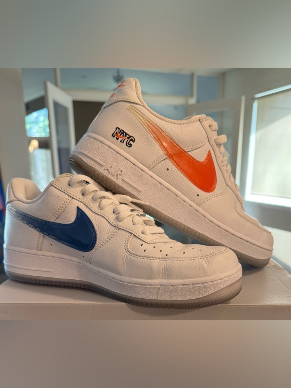 Nike Air Force 1 Mens Kith Knicks Low-Top Sneakers with Blue & Orange